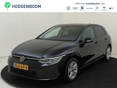 Volkswagen Golf - 1.5 eTSI Life | Achteruitrijcamera | CarPlay | Sfeerverlichting | Stoel- en stuurwielverwa