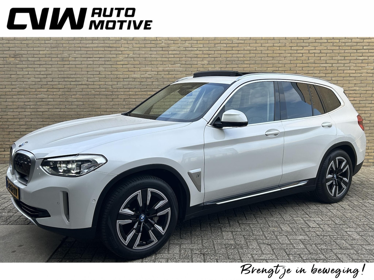 BMW iX3 - Executive 80 kWh | 3 fase | Panoramadak | Lederen bekleding | Adaptieve cruise | Apple Car - AutoWereld.nl