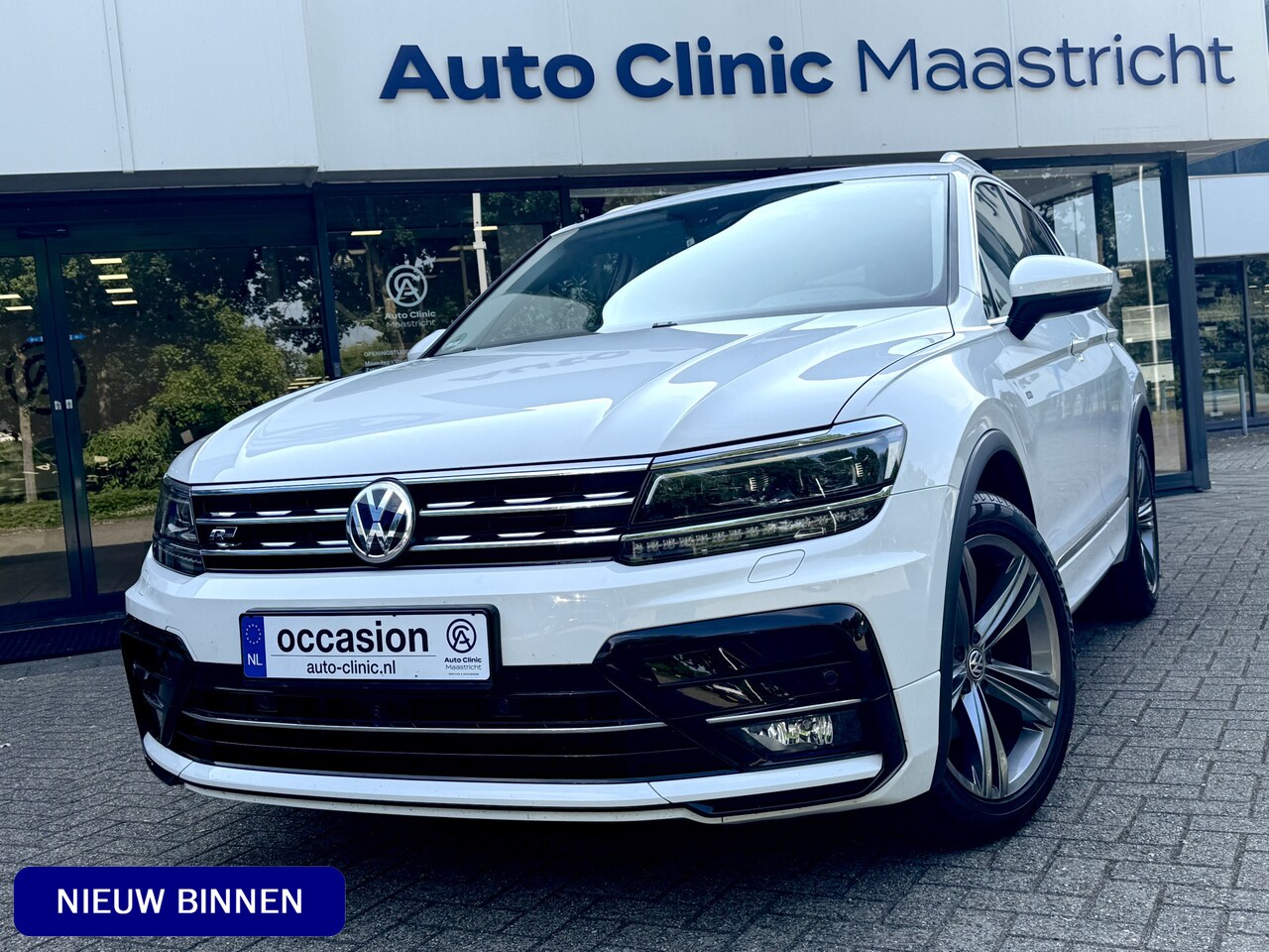 Volkswagen Tiguan - 1.4 150PK TSI R-Line | 12 MDN GARANTIE | ADAPTIVE CC | NAVI | LANE ASS. | FULL LED | - AutoWereld.nl