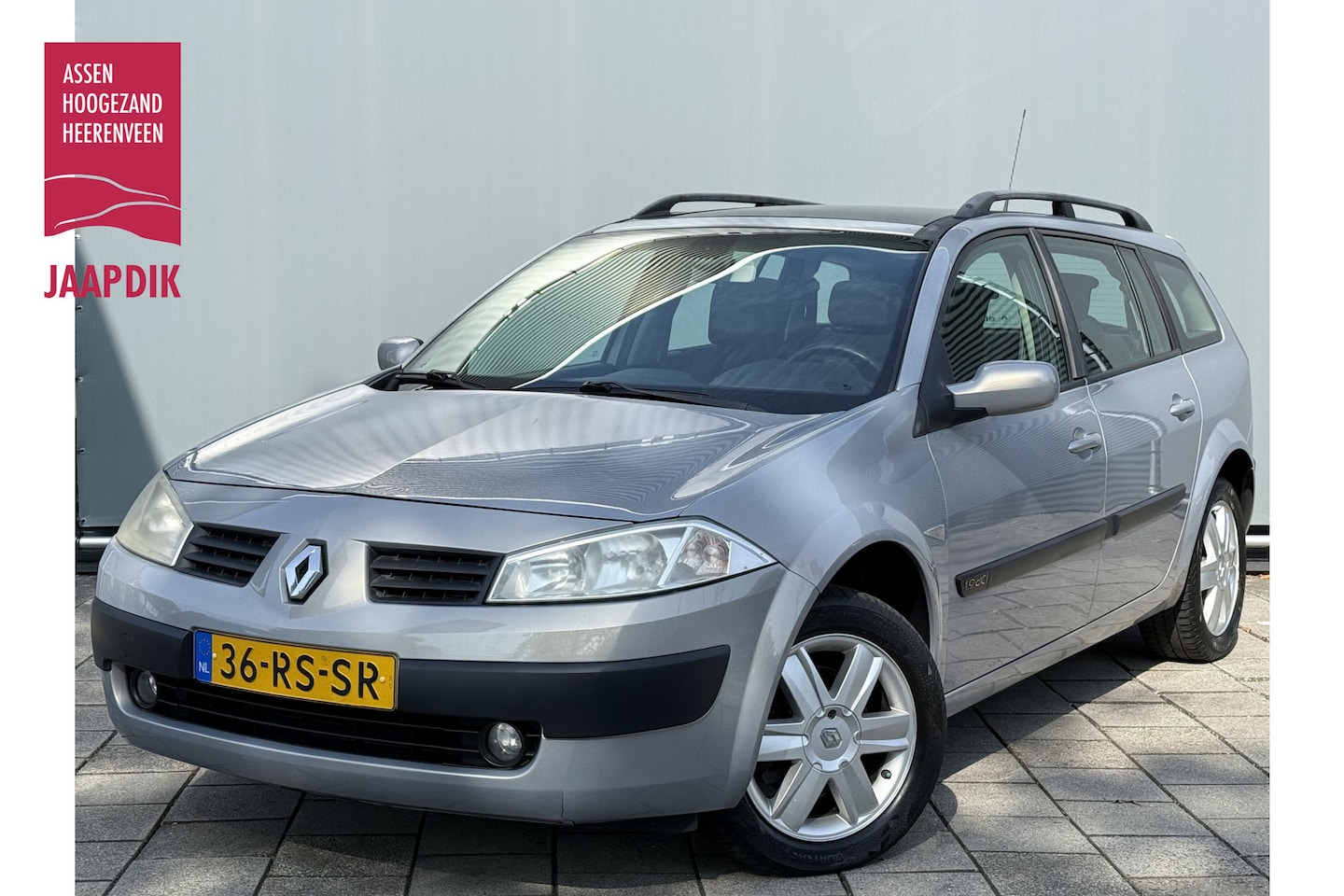 Renault Mégane Grand Tour - BWJ 2005 | 1.9 dCi 120PK Dynamique Luxe | PANO DAK | CLIMA | TREKHAAK | LICHTMETAAL | - AutoWereld.nl