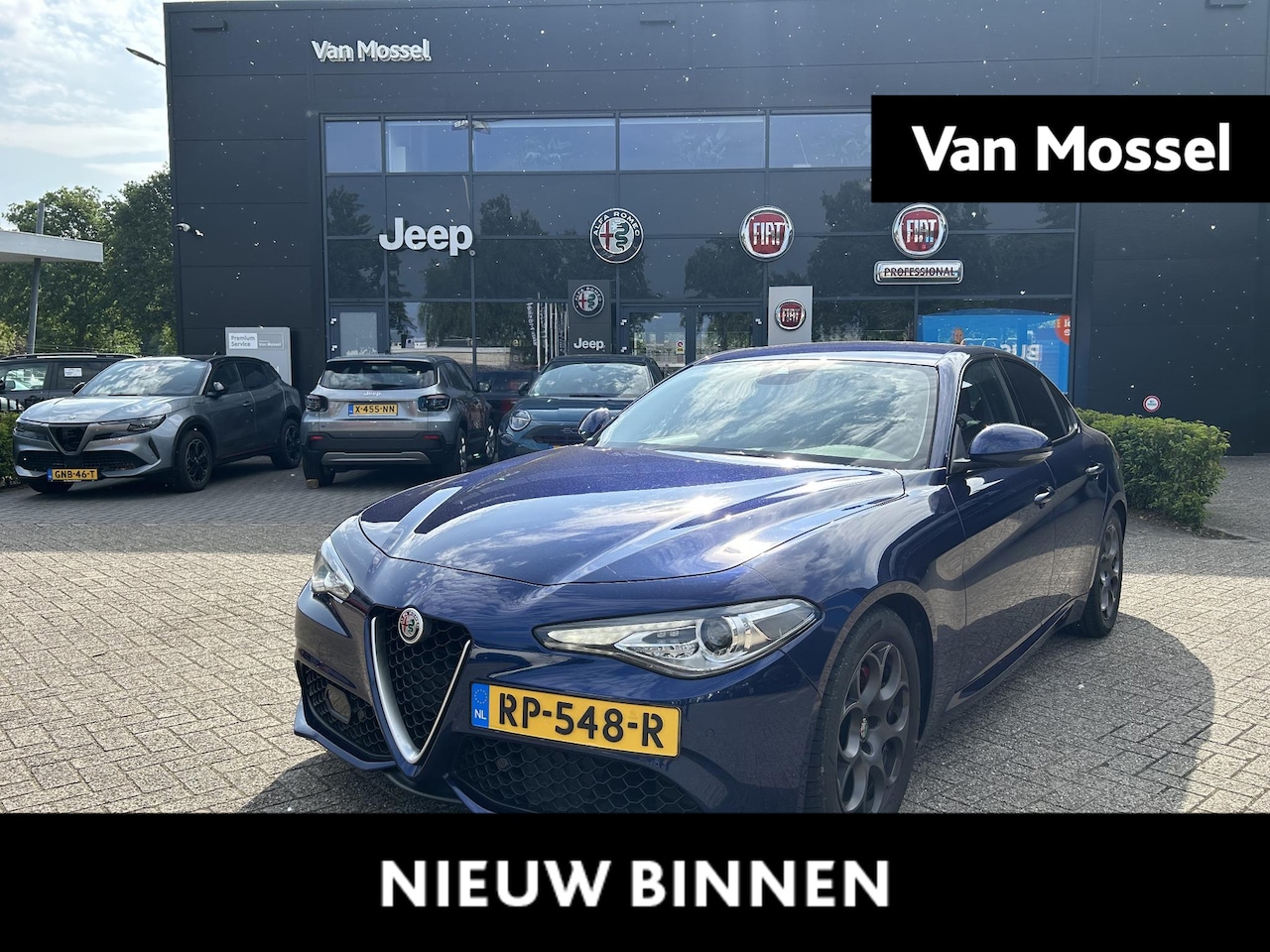 Alfa Romeo Giulia - 2.0T Super | Veloce Exterieur/Interieur | Navigatie | Stoel & Stuurverwarming | Lederen Be - AutoWereld.nl