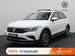 Volkswagen Tiguan - 1.4 TSI Life Business eHybrid 245PK DSG Full led, trekhaak, adaptive cruise, stuur-stoelve