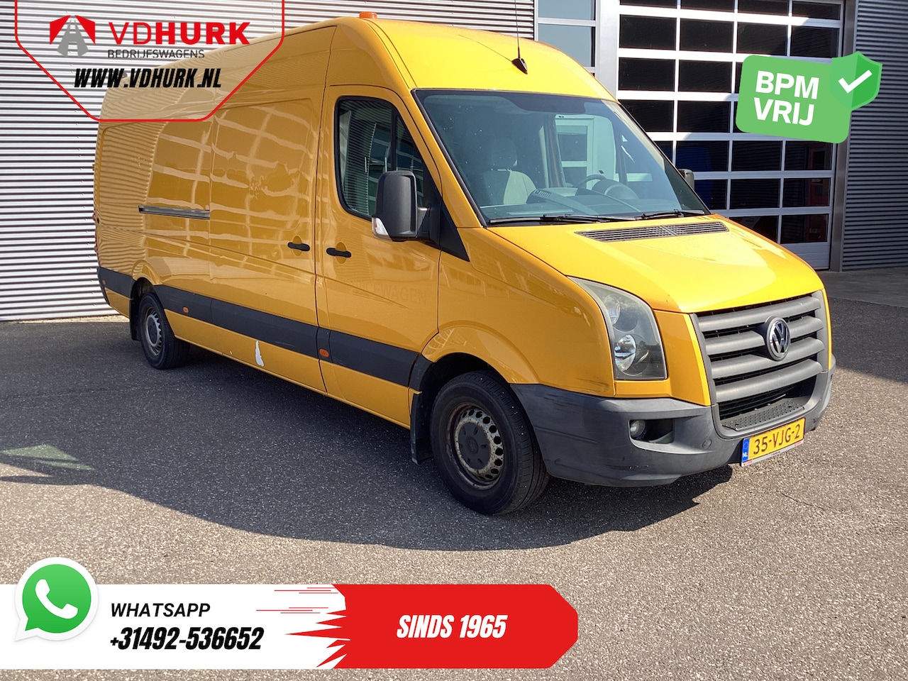 Volkswagen Crafter - 32 2.5 TDI 136 pk L3H2 EXPORT ONLY DB Riem V.V./ 2.8t Trekgewicht/ Airco/ 270Gr.Deuren/ Tr - AutoWereld.nl