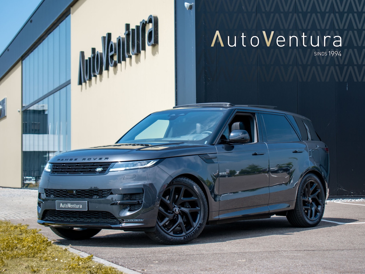 Land Rover Range Rover Sport - 3.0 P460e Dynamic HSE PHEV Trekhaak l Schuif- /kantel Pano l Stoelventilatie l Soft Close - AutoWereld.nl