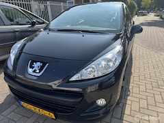 Peugeot 207 - 1.4 VTi Sportium
