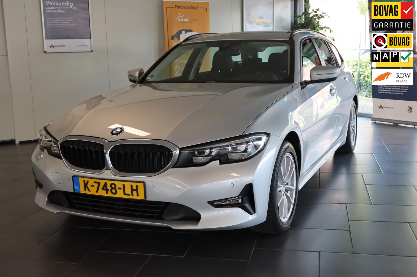 BMW 3-serie Touring - 318i Executive Edition 318i Executive Edition - AutoWereld.nl
