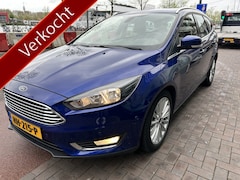 Ford Focus Wagon - 1.0 Titanium Edition navigatie airco/ecc keurige auto
