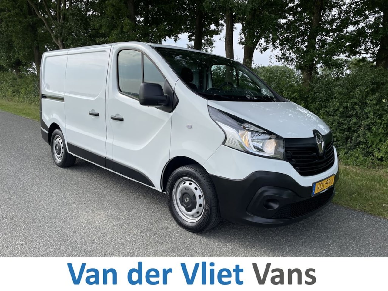 Renault Trafic - 1.6 dCi E6 Comfort R-link 3 Zits Lease €220 p/m Airco, Navi, PDC, Bedrijfsinrichting, Crui - AutoWereld.nl