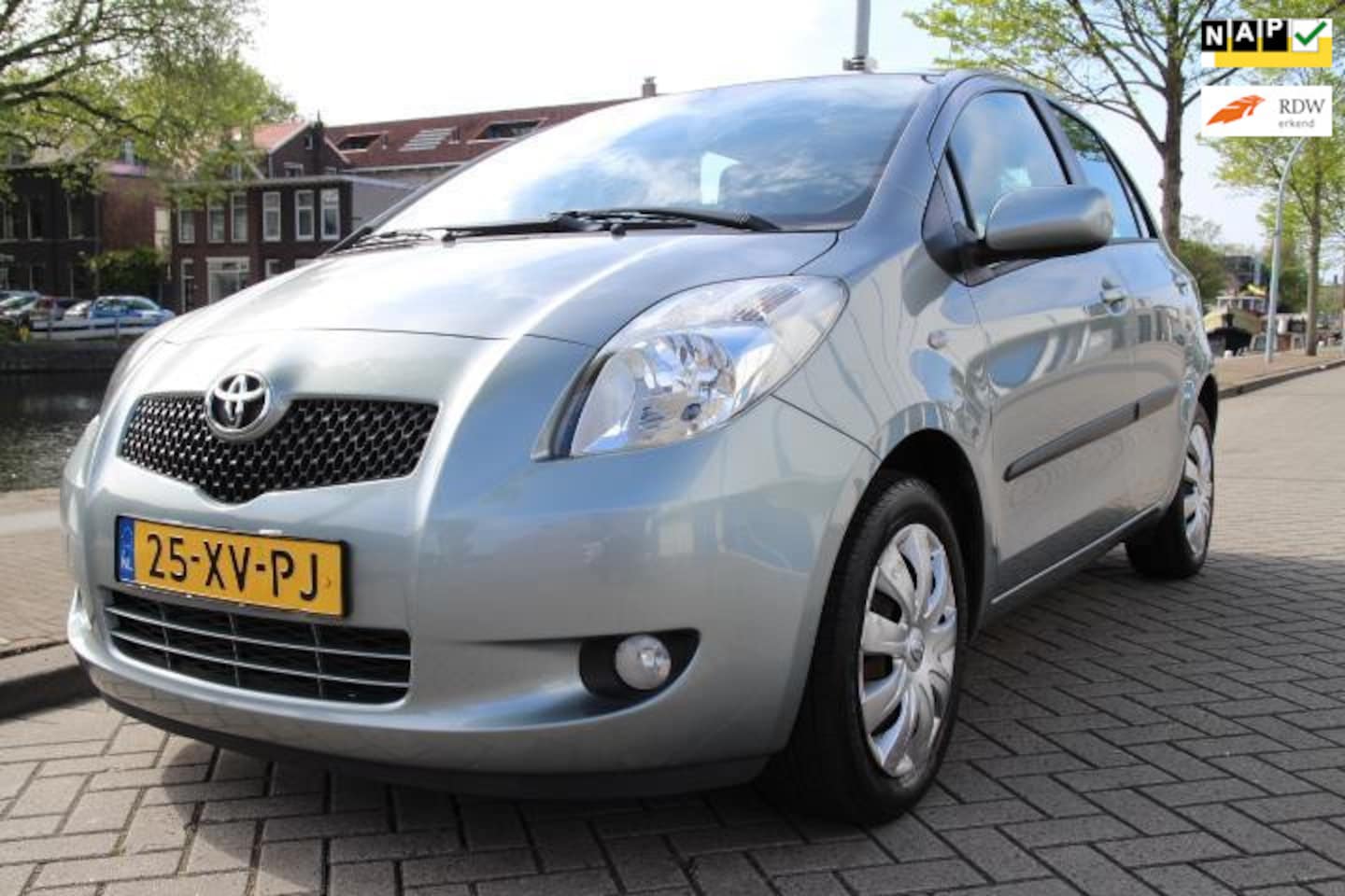 Toyota Yaris - 1.3 VVTi Sol_AIRCO_5 DEURS_NETTE AUTO - AutoWereld.nl