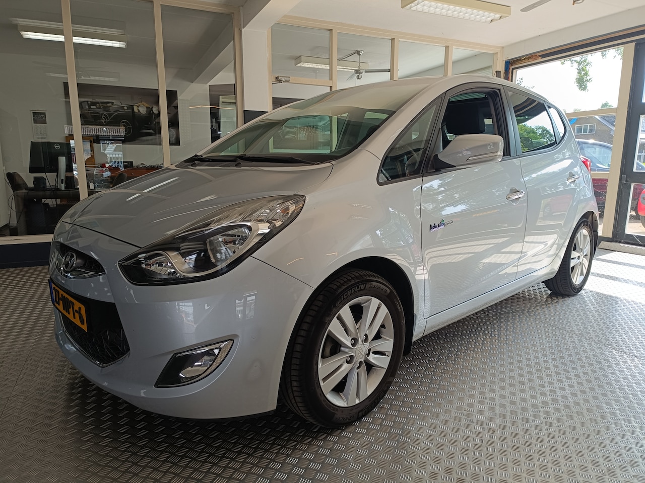 Hyundai ix20 - 1.4i i-Catcher Navi Clima Trekhaak - AutoWereld.nl