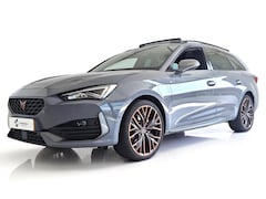 Seat Leon ST - Cupra Leon ST 1.4 PHEV Performance PANO LED WINTERPACK