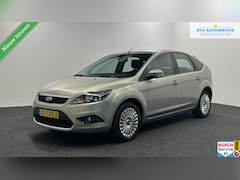 Ford Focus - 2.0 Ghia TREKHAAK ECC CRUISE CONTROL