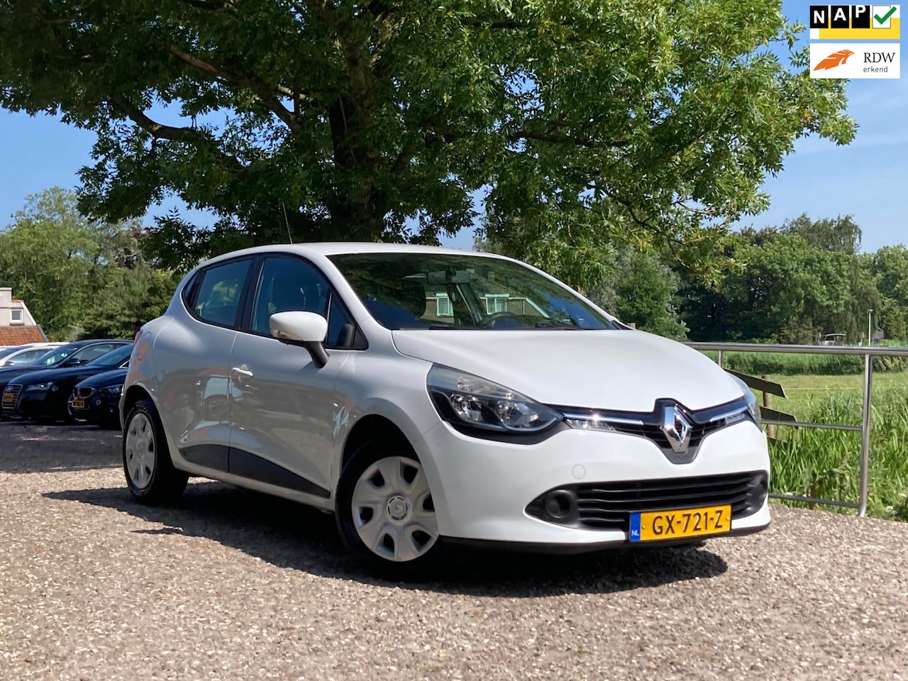 Renault Clio - 0.9 TCe Expression | Cruise + Airco nu € 5.975,-!!! - AutoWereld.nl