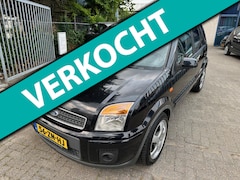 Ford Fusion - 1.6-16V Futura, Automaat, Airco, Leer, Apk 05/2026,