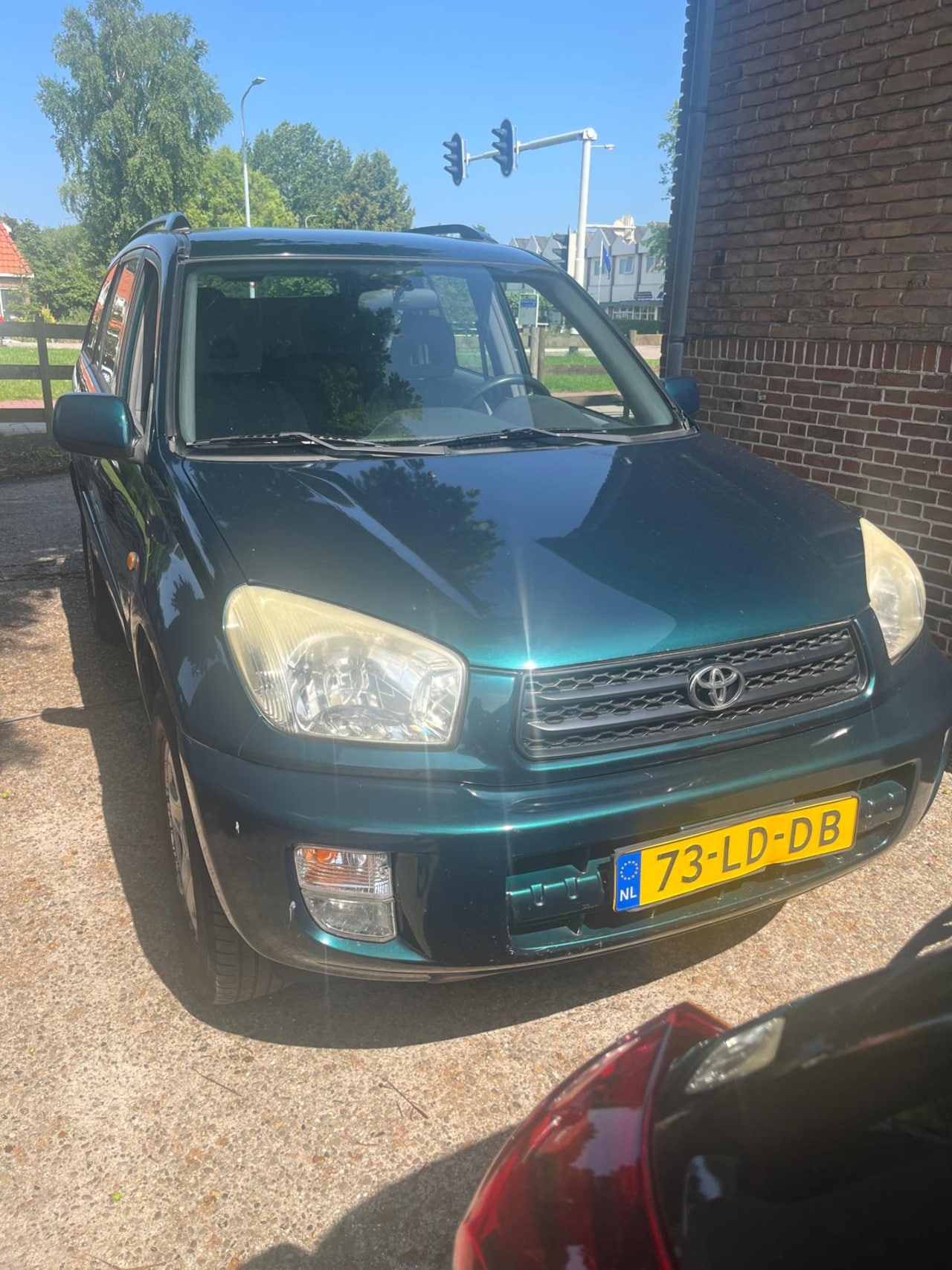 Toyota RAV4 - 1.8-16V VVT-i Luna 1.8-16V VVT-i Luna - AutoWereld.nl