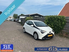 Toyota Aygo - 1.0 VVT-i x-play Automaat Automaat Camera apple carplay