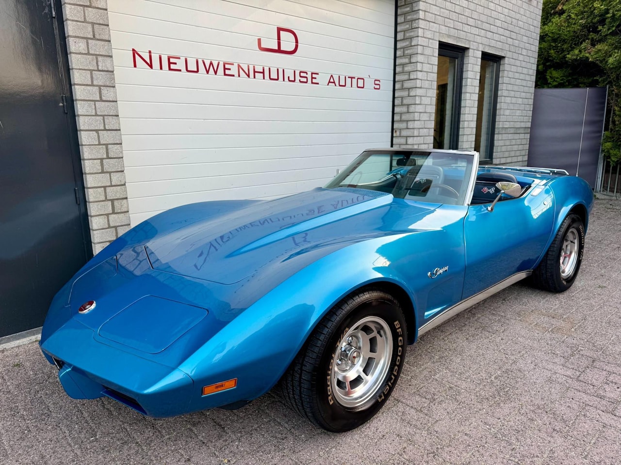 Chevrolet Corvette - C3 Cabrio, GM Performance 5.7 V8, hardtop, Holley sniper, clean title! - AutoWereld.nl
