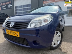 Dacia Sandero - 1.2 Ambiance van 2de EIg in 5 drs met airco en trekhaak