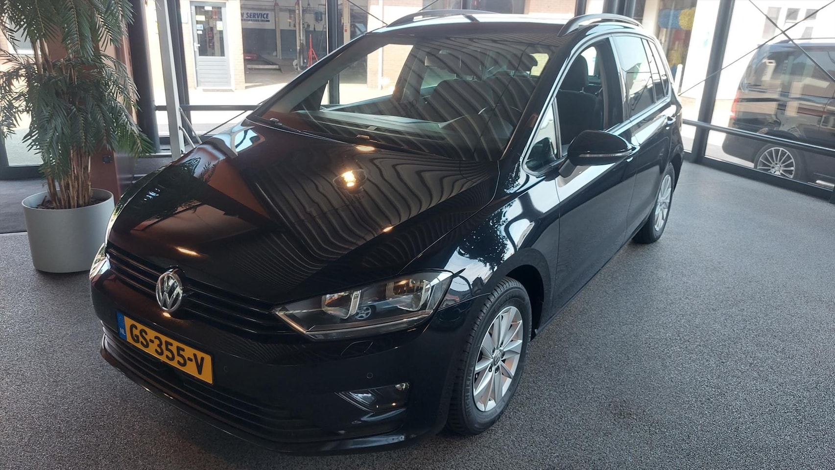 Volkswagen Golf Sportsvan - 1.4 TSI 92KW DSG Automaat - AutoWereld.nl