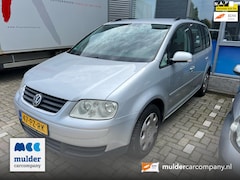Volkswagen Touran - 1.6-16V FSI Trendline Automaat Zo meenemen / Handel Export