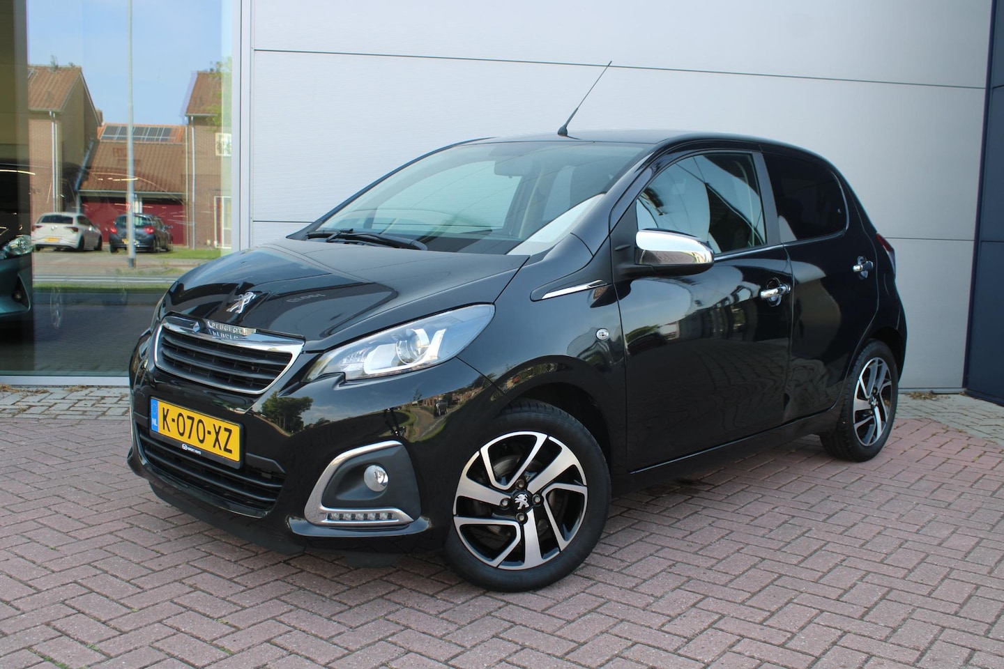 Peugeot 108 - 1.0 e-VTi Allure ACHTERUITRIJCAMERA - CLIMATE CONTROL - AutoWereld.nl