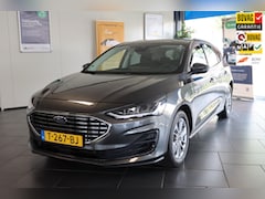 Ford Focus - 1.0 EcoBoost Hybrid Titanium