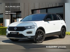 Volkswagen T-Roc - 1.5 TSI Sport - R-Line - Stoelverwarming - Blind spot - Afneembare trekhaak - Climate Cont