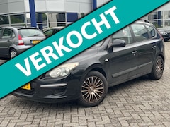 Hyundai i30 CW - 1.4i Blue Dynamic Business| NWE APK