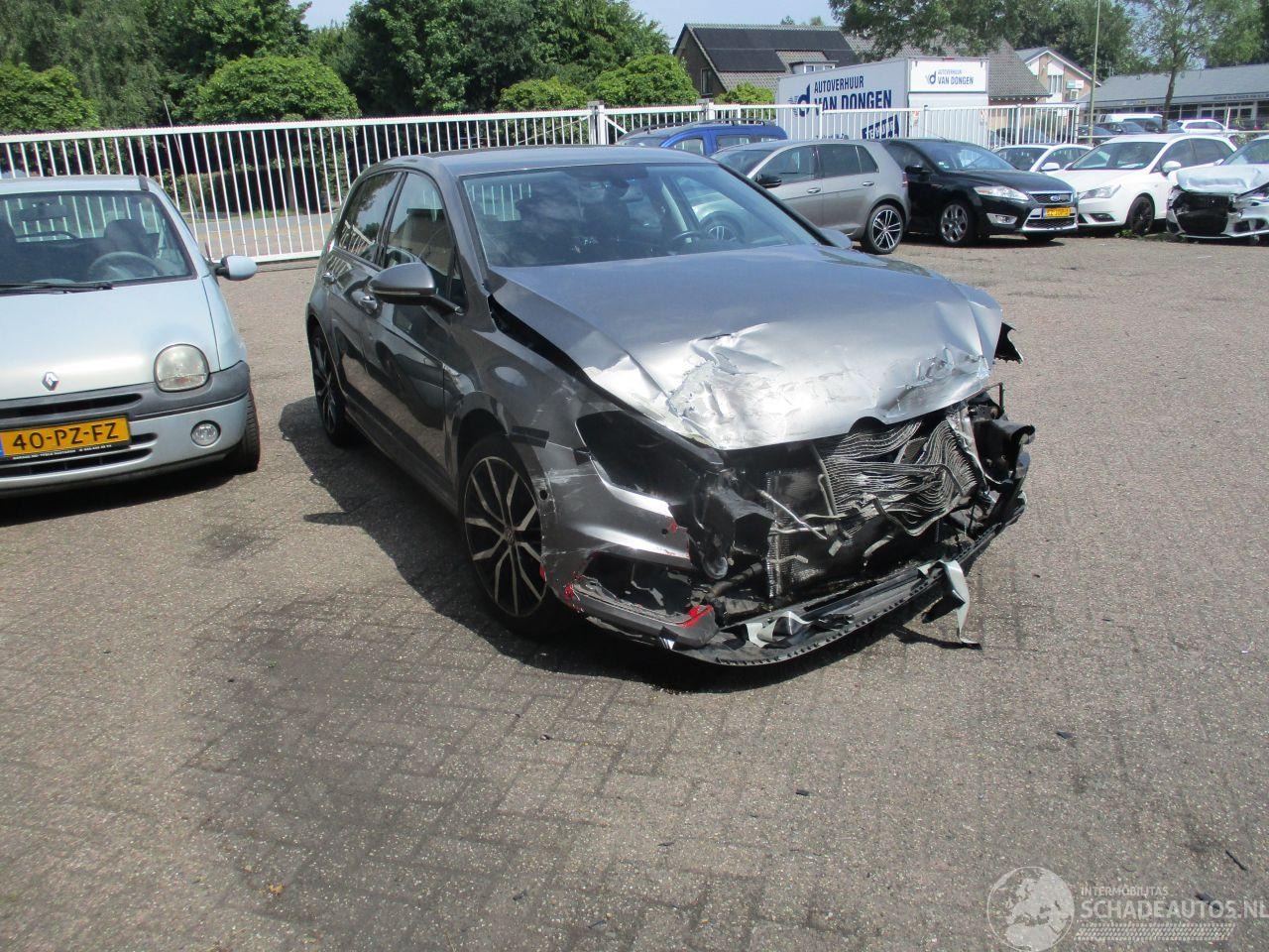 Volkswagen Golf - 1.4 TSI Bns Ed.R - AutoWereld.nl