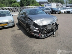 Volkswagen Golf - 1.4 TSI Bns Ed.R