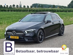 Mercedes-Benz A-klasse - 250 Premium Plus /Nieuwstaat /Sfeer/Pano./Leder/19"/AMG-Line//Trekh/