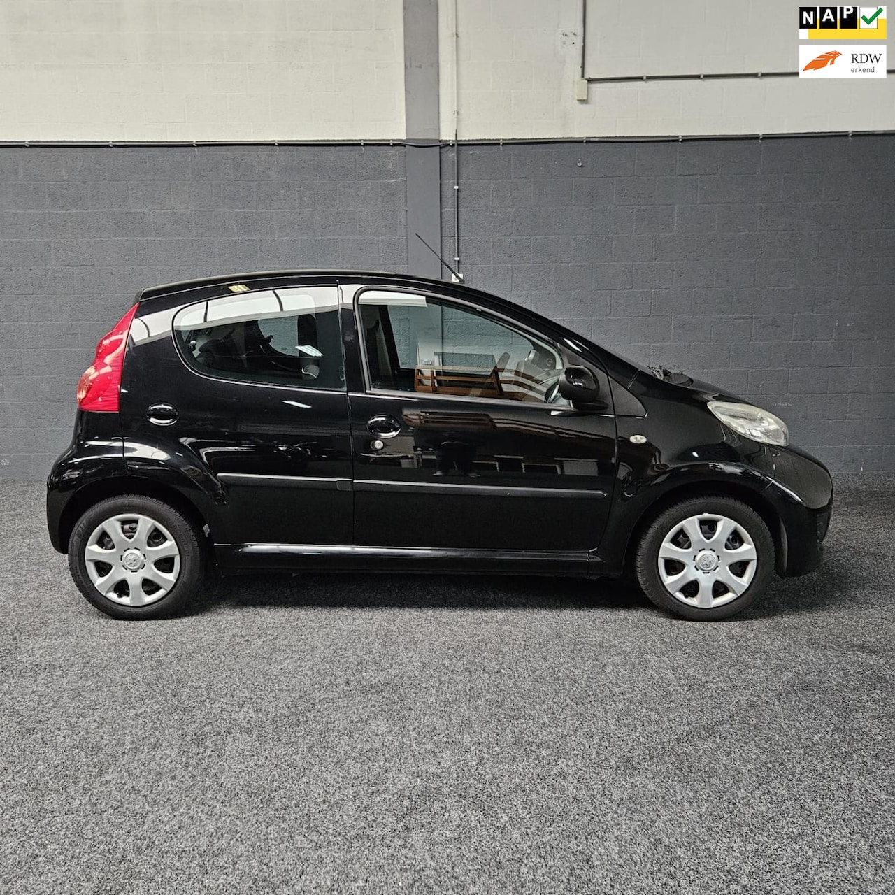 Peugeot 107 - 1.0-12V Sublime 1.0-12V Sublime, airco, nwe koppeling - AutoWereld.nl