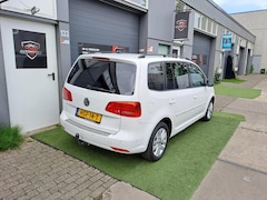 Volkswagen Touran - 1.2 TSI Highline BlueMotion 7p. NWE Distr