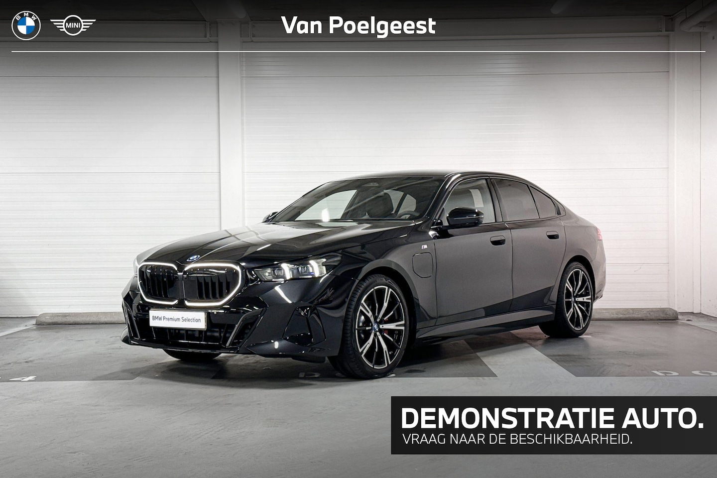 BMW 5-serie - Sedan 530e | M-Sport Pro | Travel Pack | Innovation pack | Comfort Pack | Driving Assistan - AutoWereld.nl