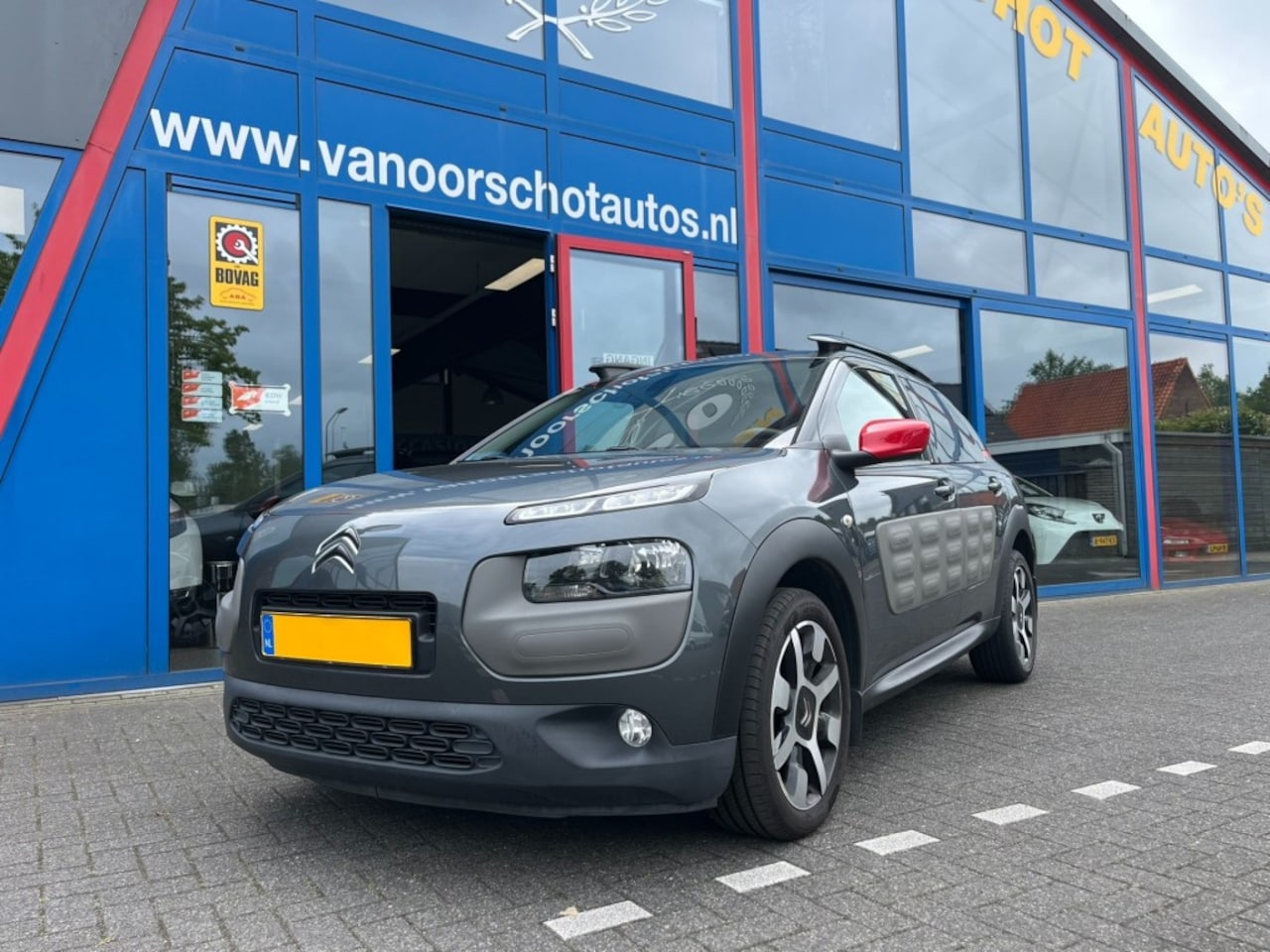 Citroën C4 Cactus - 1.2 Automaat Panodak Navi Camera Led Airco(ECC) - AutoWereld.nl