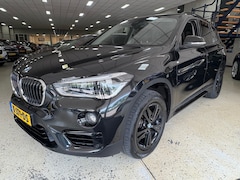 BMW X1 - 18I HIGH EXEC. / Climatronic / Cruise / Afn.Trekh. / Navi / Camera