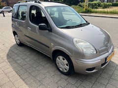 Toyota Yaris - 1.3 VVT-I