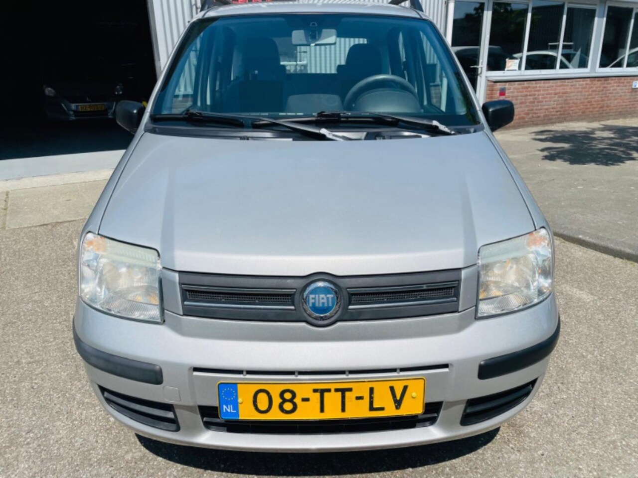 Fiat Panda - 1.2 Automaat Klimatronic Trekhaak lage km stand - AutoWereld.nl