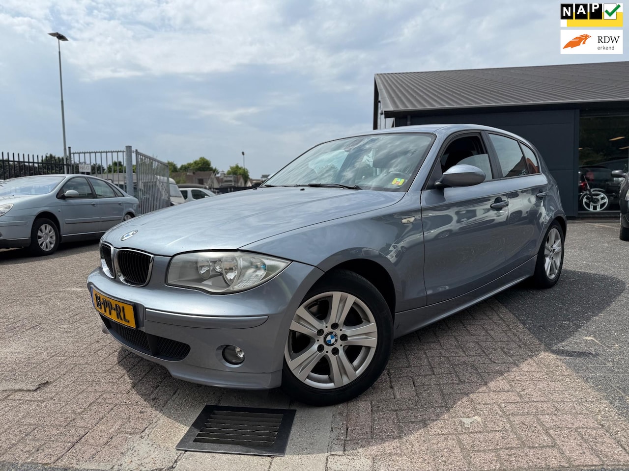 BMW 1-serie - 116i High Executive 116i High Executive - AutoWereld.nl