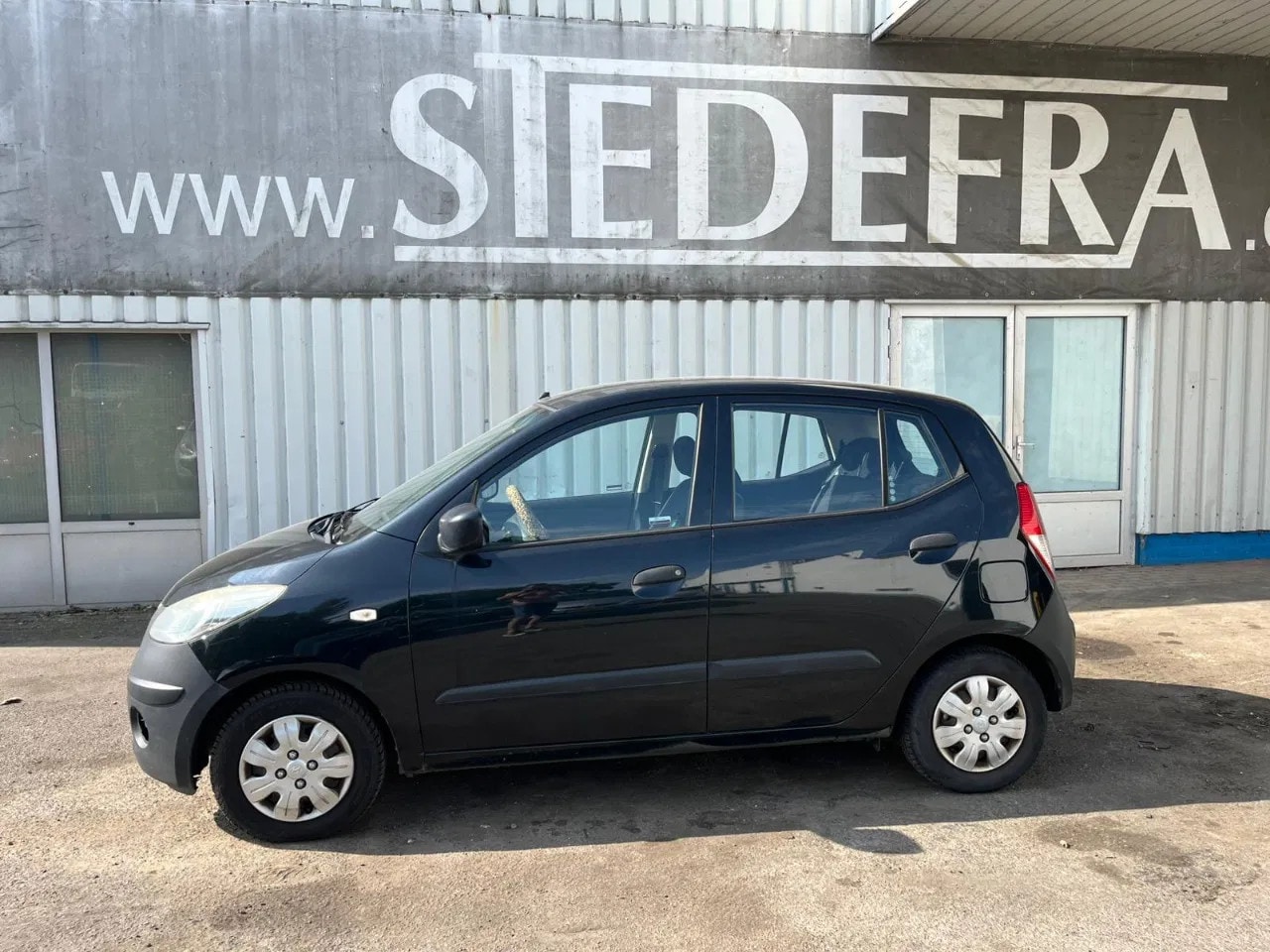 Hyundai i10 - ,1.1 , 5 doors , Belgium Regestration - AutoWereld.nl