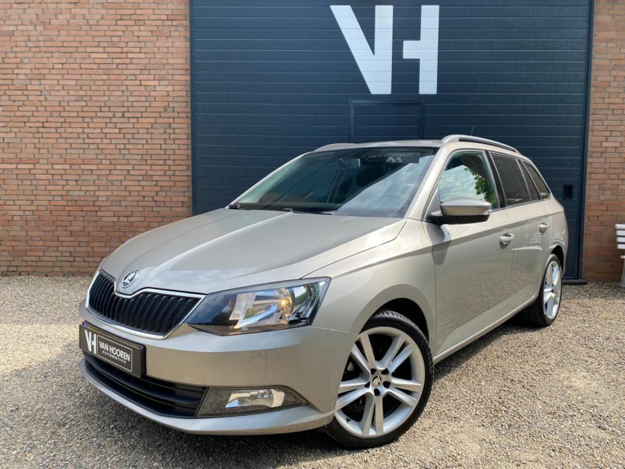 Skoda Fabia Combi - 1.0 Style | AIRCO | 17 INCH LMV | - AutoWereld.nl