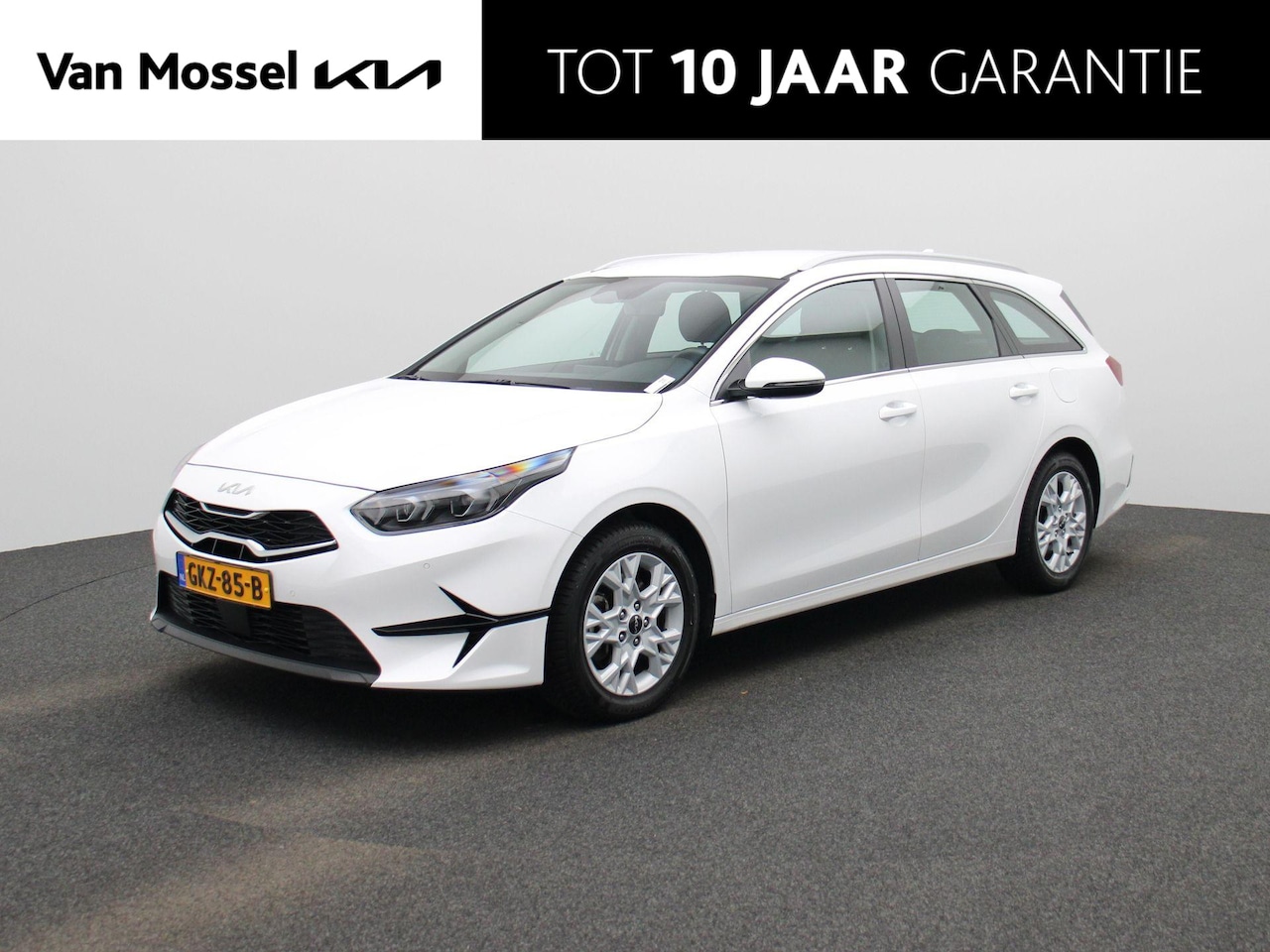 Kia Cee'd Sportswagon - Ceed 1.5 T-GDi DynamicLine | Camera | Cruise Control | Navigatie | Parkeer Sensoren - AutoWereld.nl
