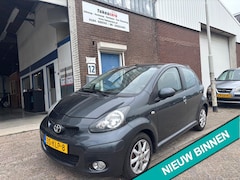 Toyota Aygo - 1.0-12V Comfort AUTOMAAT &AIRCO&JAAR APK