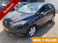 Ford Fiesta - 1.25 Titanium// NIEUWE APK//
