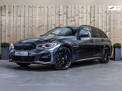BMW 3-serie Touring - 330e M-Sport *Laser*Camera*Head-Up*Assistentiepakket