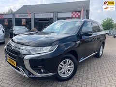 Mitsubishi Outlander - 2.4 PHEV Pure *Apple/Android CarPlay + DAB + camera