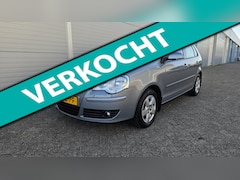 Volkswagen Polo - 1.4-16V Sportline | Automaat | APK 05-2026 | Airco | Trekhaak | Nieuwe Distributieriem