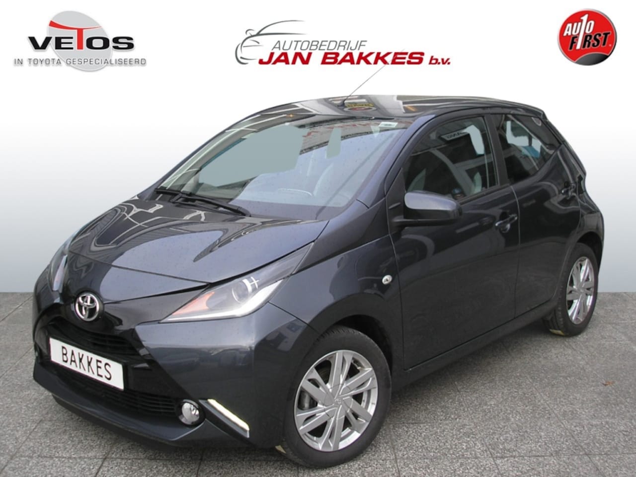 Toyota Aygo - 1.0 VVT-i x-wave 1.0 VVT-i x-wave - AutoWereld.nl