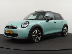 MINI Cooper - 1.5 157 PK Aut. Cooper C Favoured NW-Model Pano-dak Camera Head-up Display