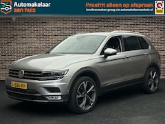 Volkswagen Tiguan - 2.0 TSI 4Motion Highline Virtual DSG 20 inch Leer Trekhaak